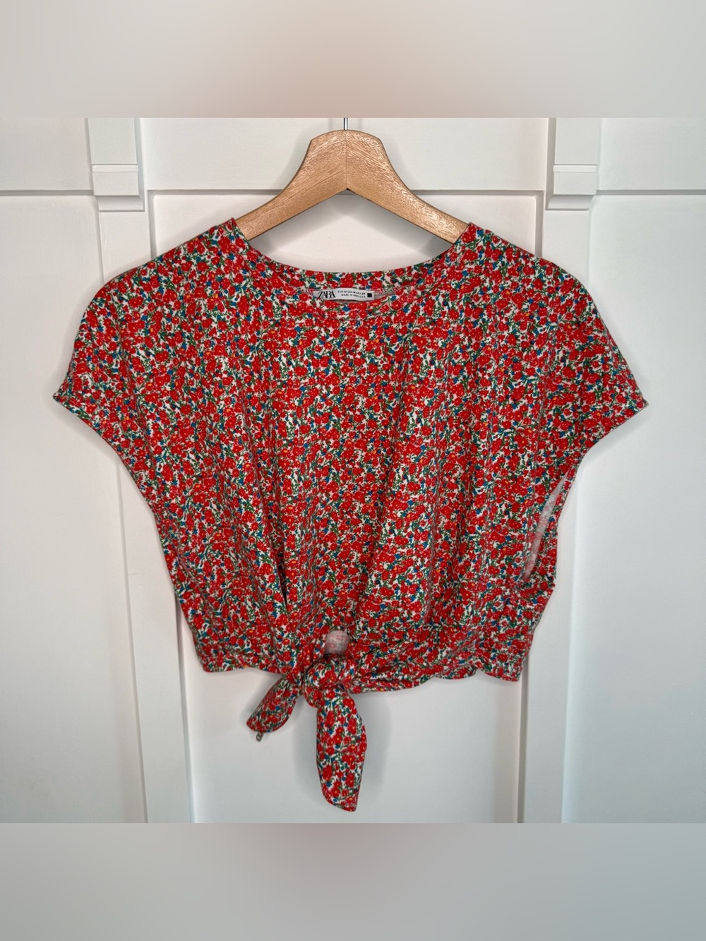 Zara Floral Shirt Top Front Knot Size Medium